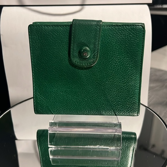 AUTHENTIC CHANEL CAVAIR COMPACT BIFOLD WALLET BUNDLE - Picture 8 of 16